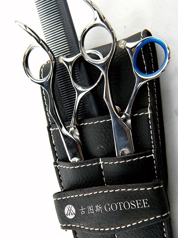 美容美發(fā)造型機(jī)構(gòu),整體形象設(shè)計(jì),品牌整體VI設(shè)計(jì)、中英文標(biāo)準(zhǔn)字體、標(biāo)準(zhǔn)色彩設(shè)計(jì)