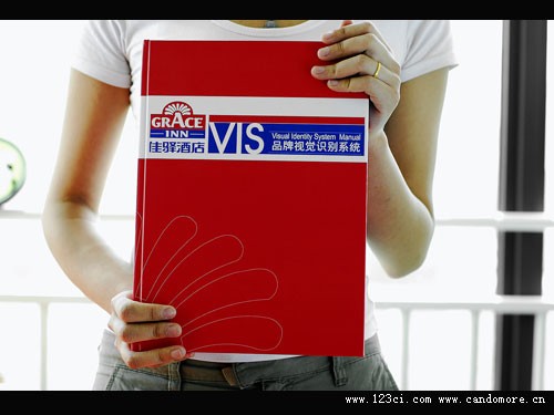 入選《國(guó)際設(shè)計(jì)年鑒2008》