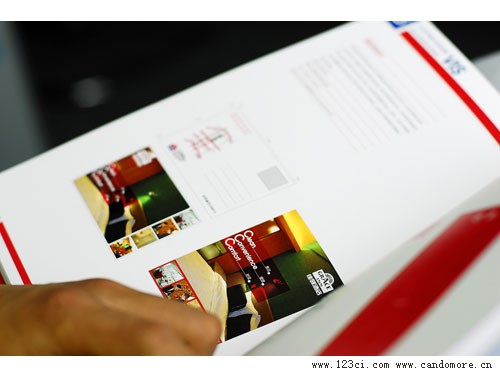 入選《國(guó)際設(shè)計(jì)年鑒2008》