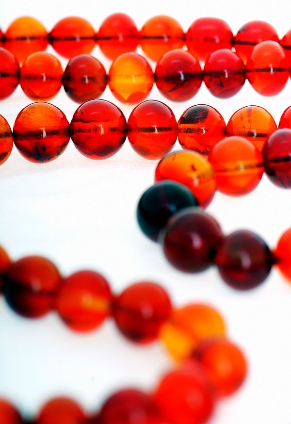 琥珀品牌策劃,珠寶品牌策劃,琥珀形象設(shè)計(jì),琥珀商業(yè)攝影