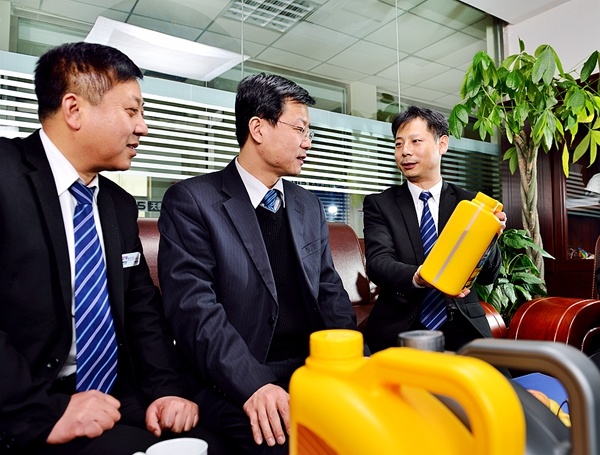 濟南商務(wù)攝影,濟南商務(wù)人像,濟南商業(yè)攝影,濟南攝影