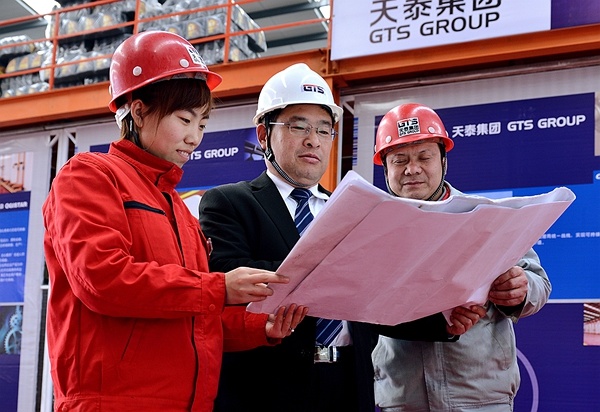 濟南商務(wù)攝影,濟南商務(wù)人像,濟南商業(yè)攝影,濟南攝影