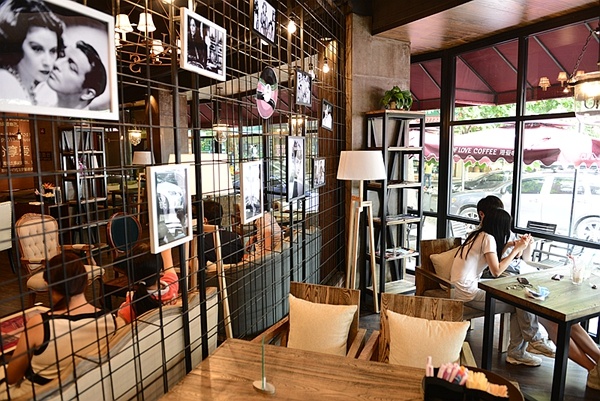 濟南軟裝設計,品牌命名,品牌整體形象,設計策劃,港愛咖啡